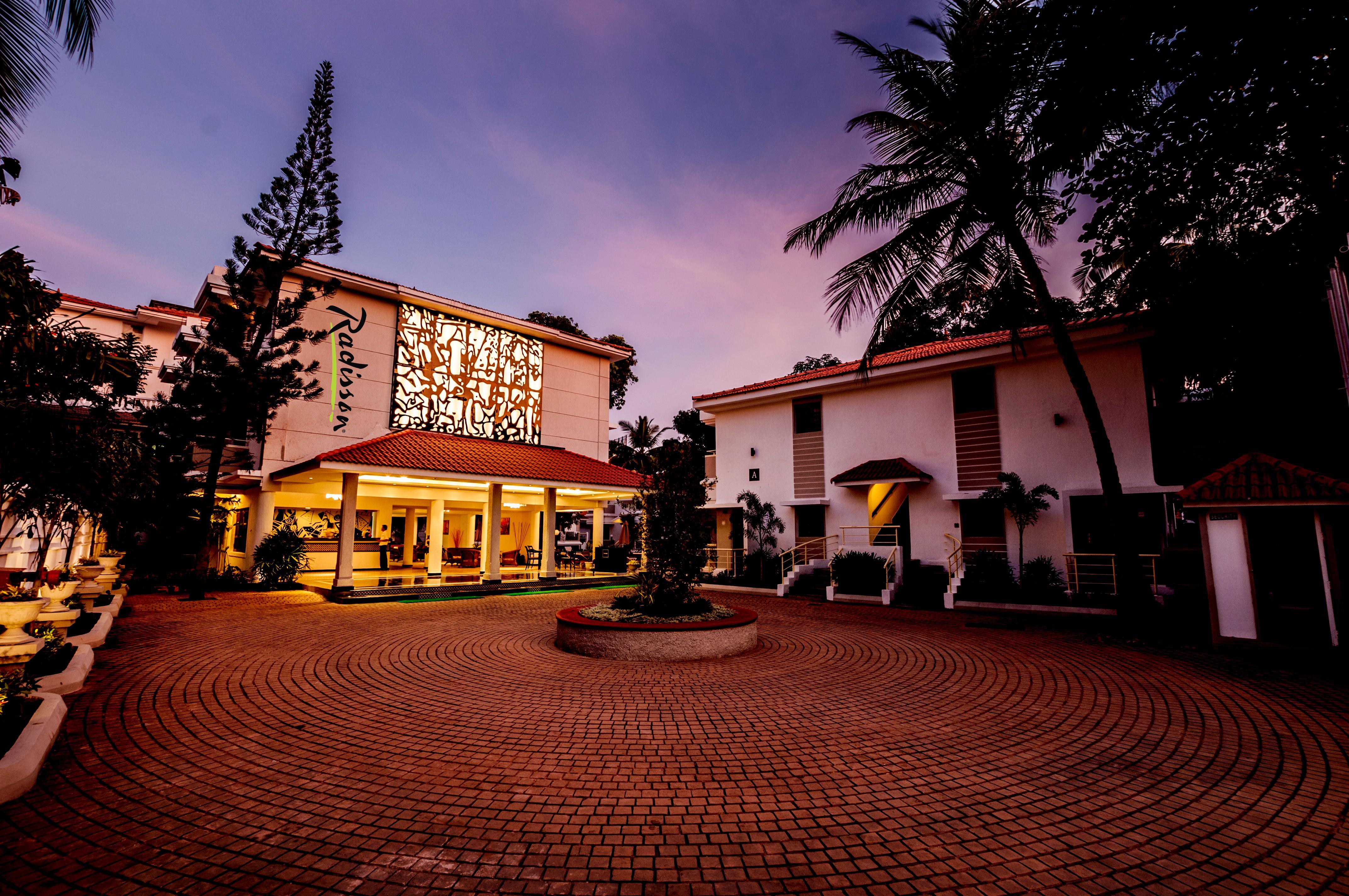 Radisson Goa Кандолим Экстерьер фото