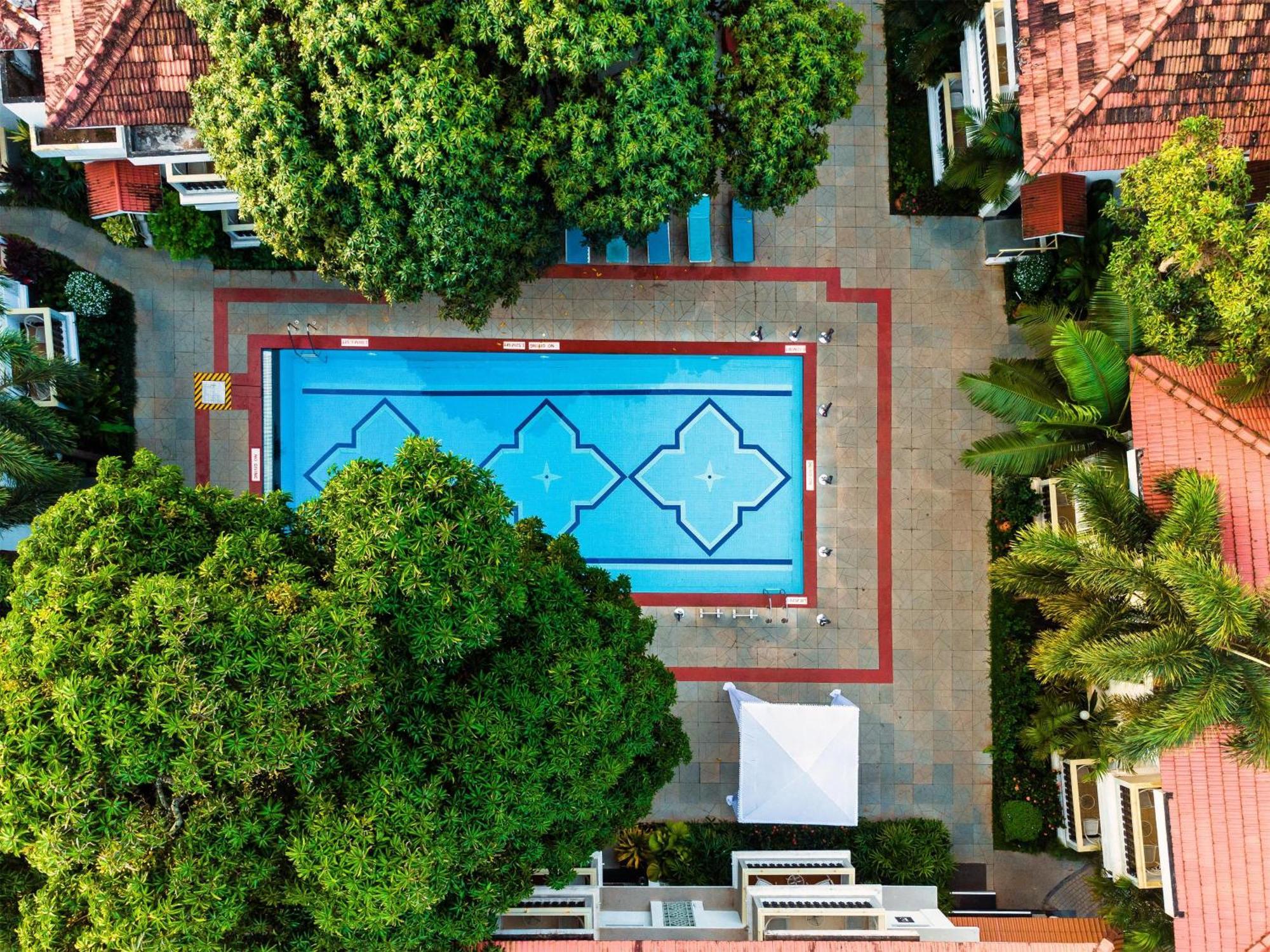 Radisson Goa Кандолим Экстерьер фото
